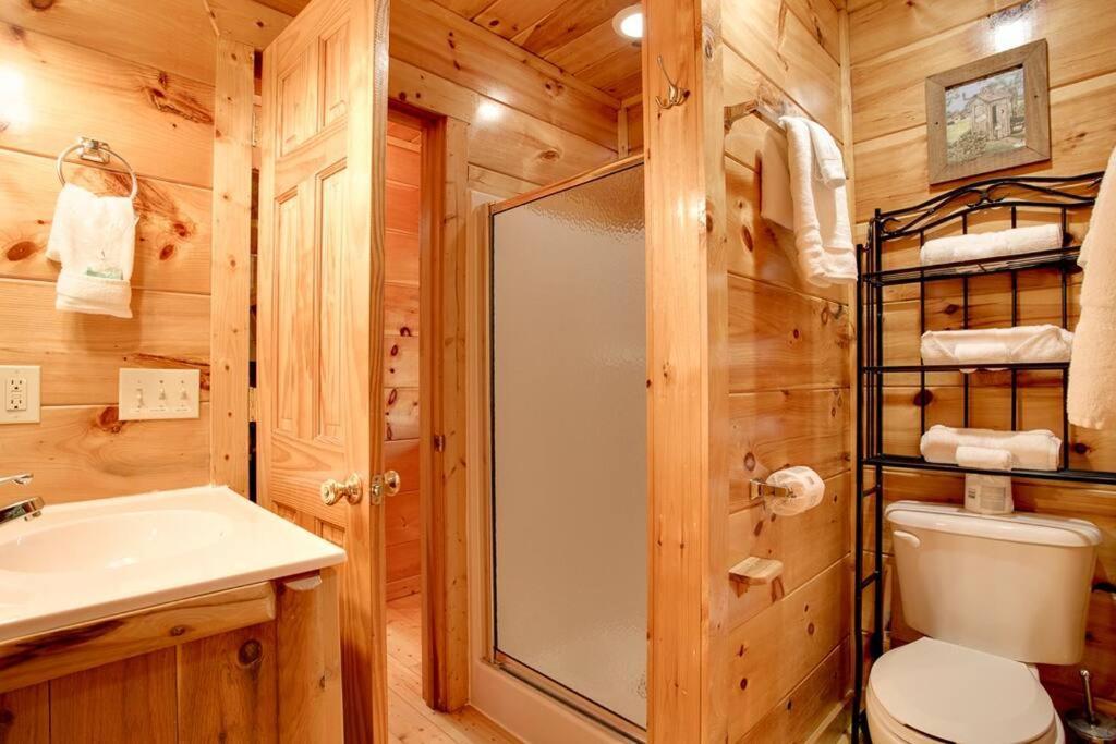Brave Eagle Cabin Sevierville Quarto foto